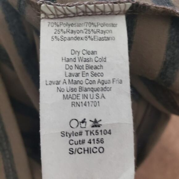 143 Story Brown Black Striped Cutout Cold Shoulder Short Sleeve Casual Top Small - Picture 7 of 8